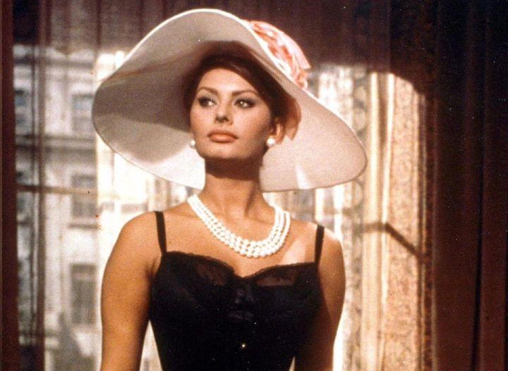 Sophia Loren, 84, is wheelchair-bound, frail, and barely recognizable.